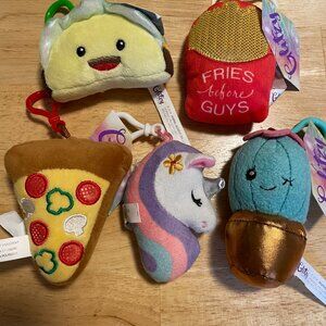 GLITZY CLIPS  5 IN TOTAL NWT